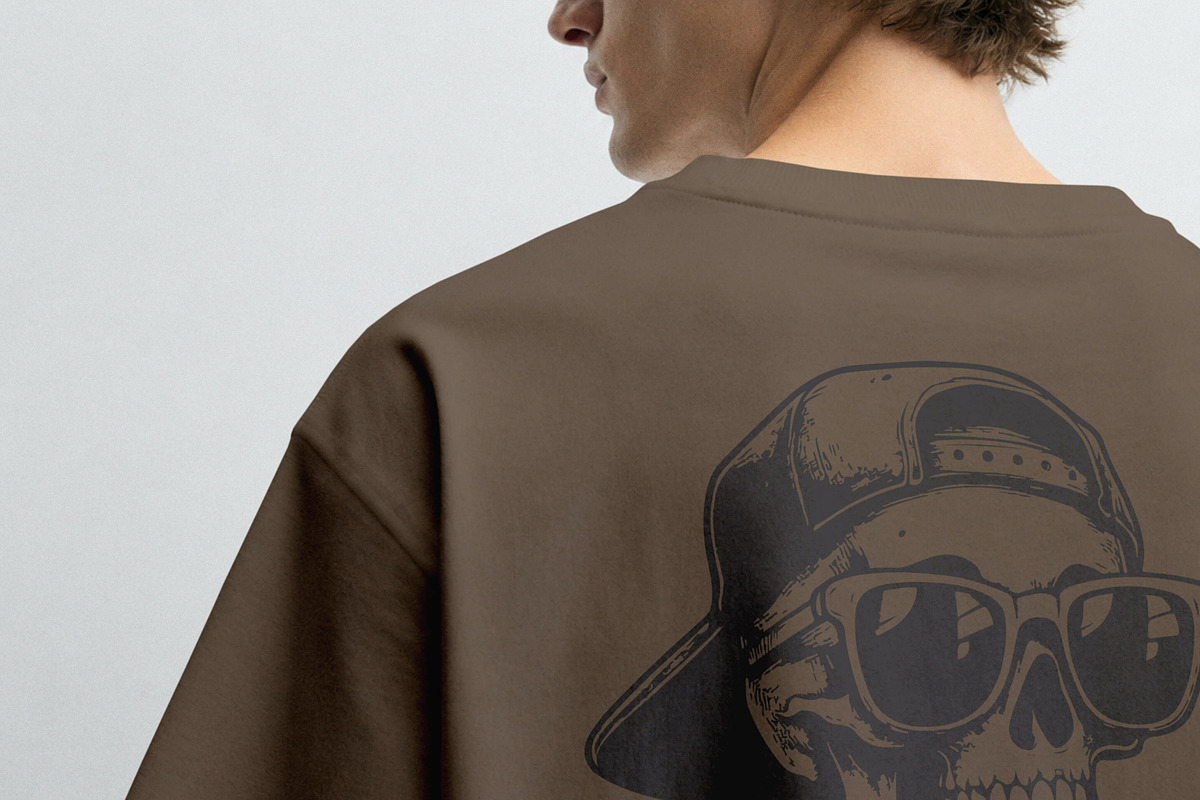 T-Shirt Mockup PSD - Back Close-Up, a Shirt Mockup by Rymden_Fl (Photo 6 of 6)