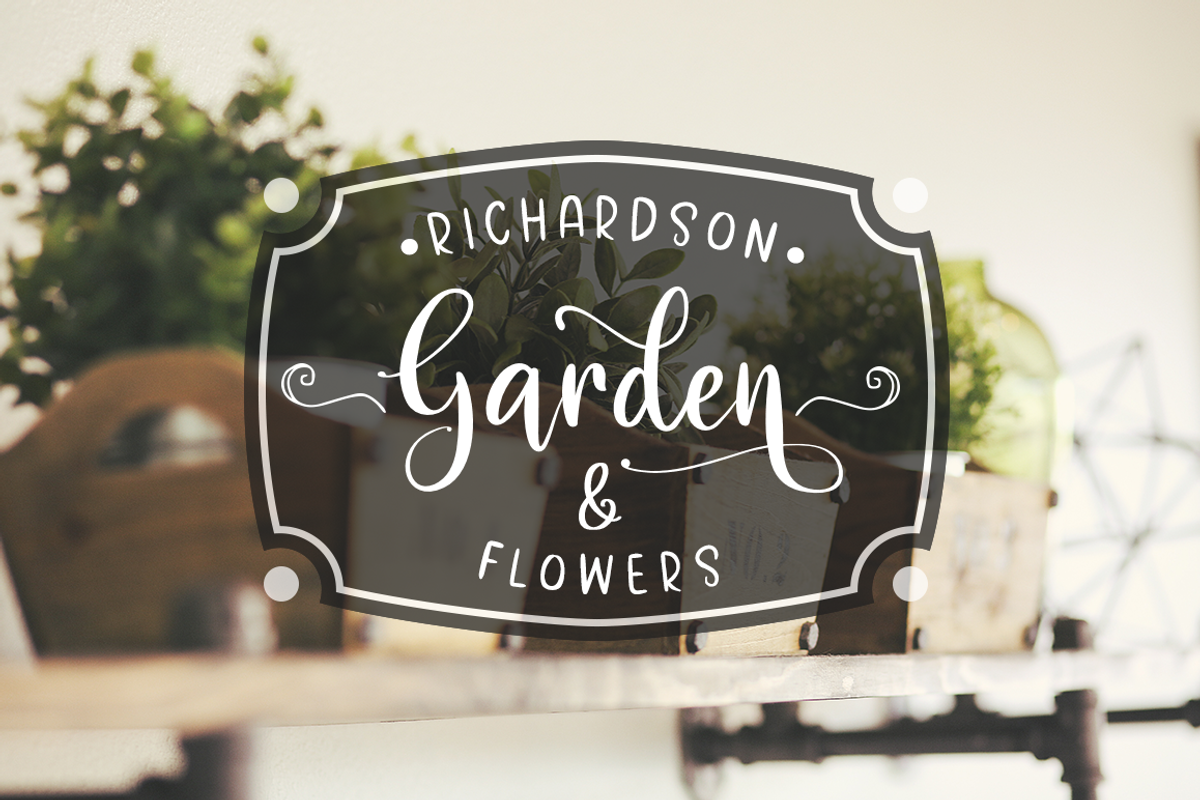 Charming Provence, a Script Font by Larin Type Co. (Photo 7 of 10)