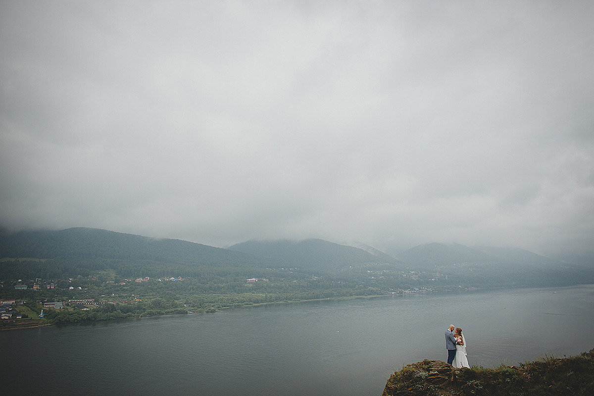 Presets Lightroom Wedding Vintage 45, a Preset Add-On by ColorPhoto (Photo 5 of 6)