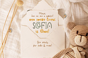 Darling Playful Font, a Font by Anna Zakharchenko (Thumbnail 8 of 18)