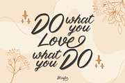 Blaire - Handwritten Font, a Script Font by erlosDESIGN (Thumbnail 2 of 12)