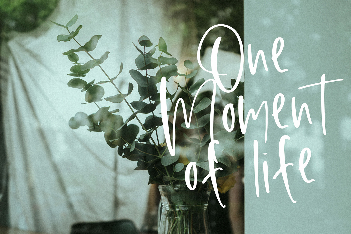 Paisley | Handwritten Font, a Script Font by Artstudio (Photo 4 of 10)