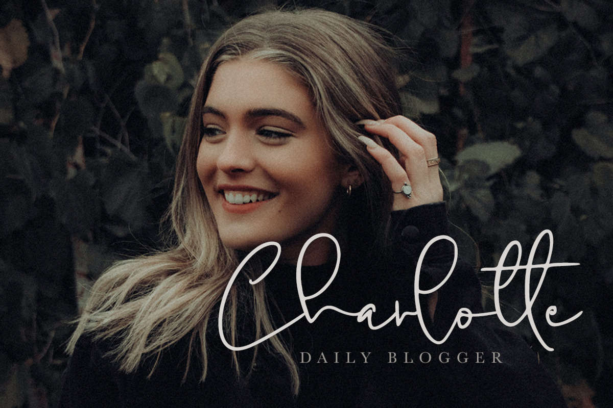 Antoinette - a Handwritten Font, a Script Font by Vava Aryanto (Photo 6 of 11)