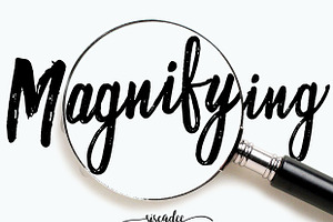 Magnifying Duo Handwritten Font