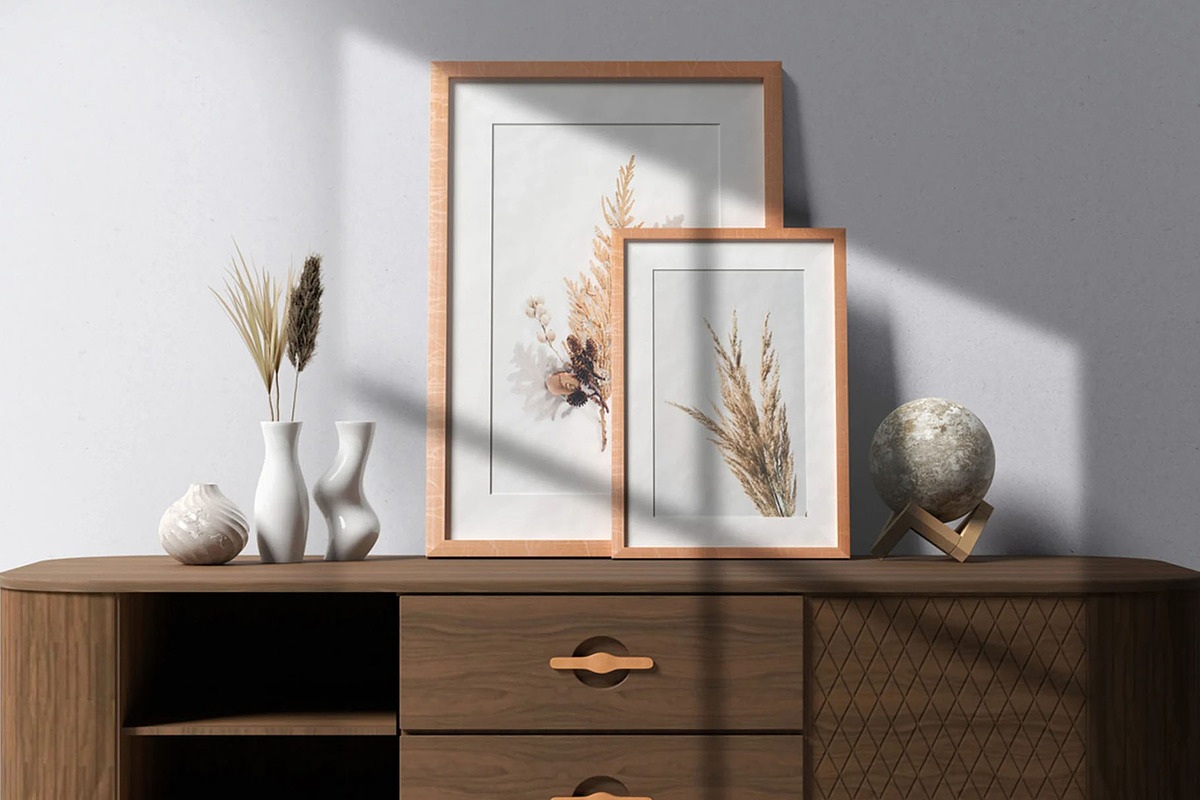 Frame Mockup, an Advertising Mockup by Se٧enStudio (Photo 1 of 3)