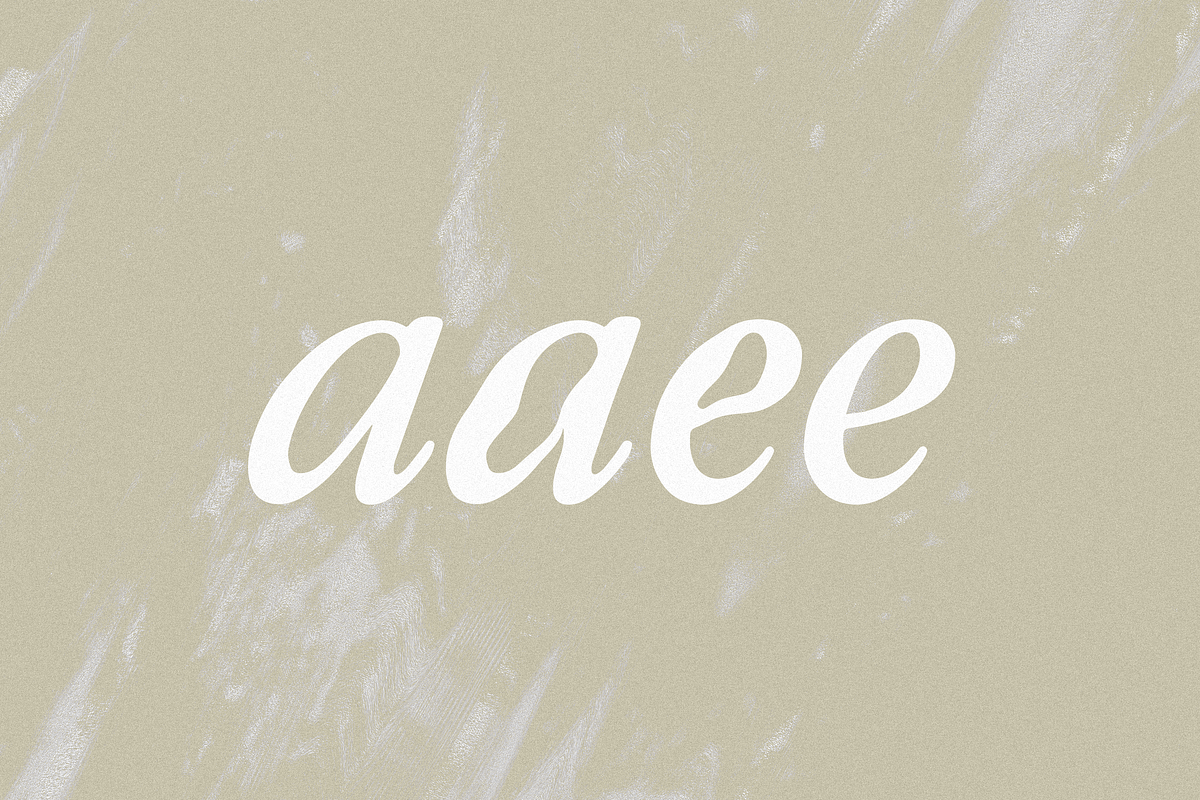 Liria Serif Typeface, a Serif Font by Nomad Visuals (Photo 4 of 12)