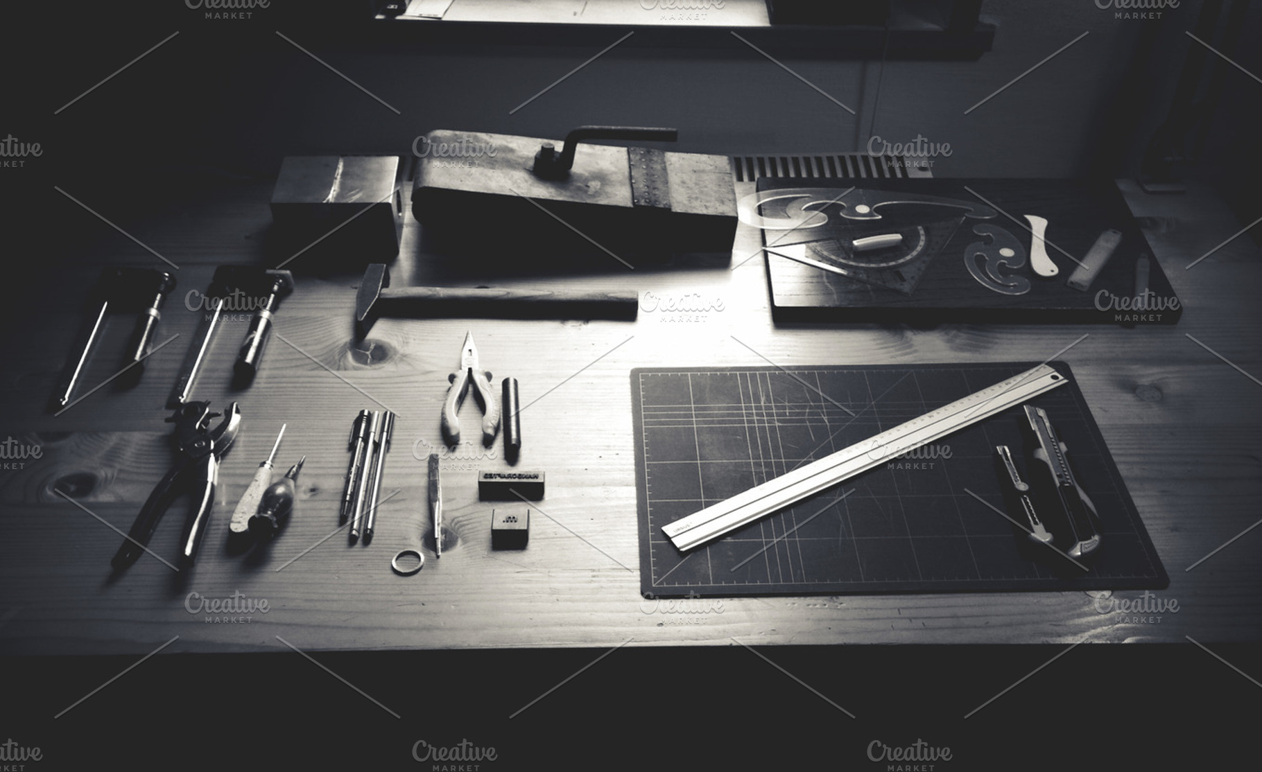 Working Tools Workspace For Leather