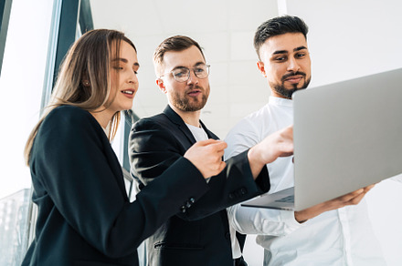 Group of business people pondering, a Photo by borodai94