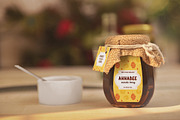 Annabee, a Script Font by Mirela Gherman (Thumbnail 5 of 9)