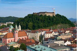 Ljubljana. Beautiful cities of, an Architecture Photo by Oleksandr Berezko