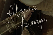 Seillandry Modern Elegant Signature, a Handwritten Font by BrandSemut (Thumbnail 7 of 10)