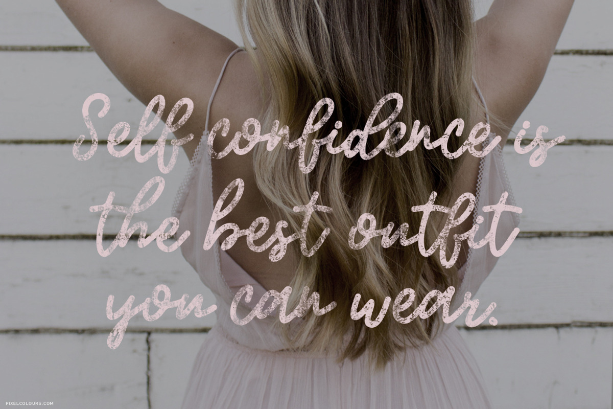 Chic Gal Script Font preview 5
