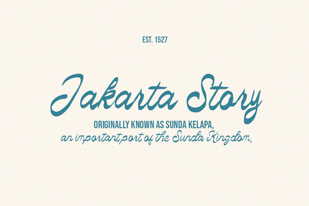 The Scarleta, a Script Font by Struggle Studio (Photo 2 of 6)
