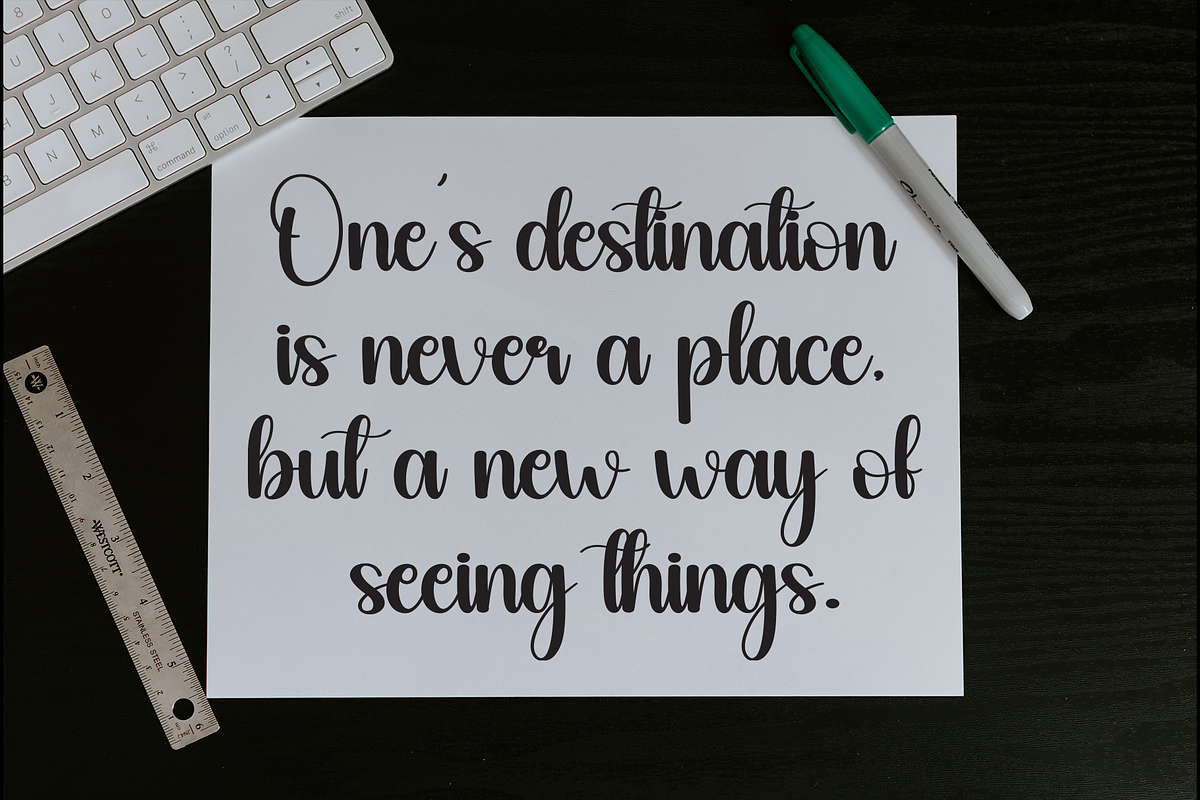 Smitson | Script Font, a Handwritten Font by Scratchones (Photo 4 of 9)