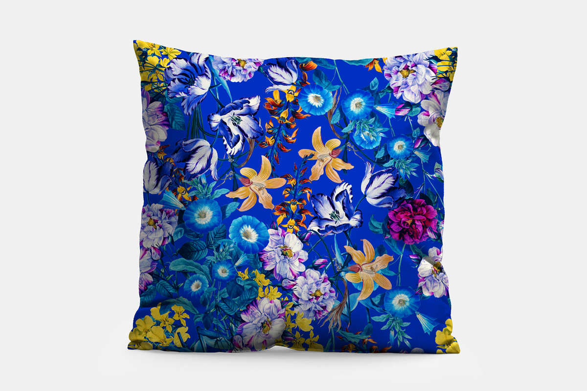 Botanical Flowers - Seamless Pattern, a Pattern Graphic by Talip Memis (Photo 4 of 6)
