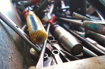 Hammer containing toolbox, hammer, and old preview 6