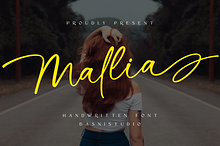 Mallia Handwritten Font