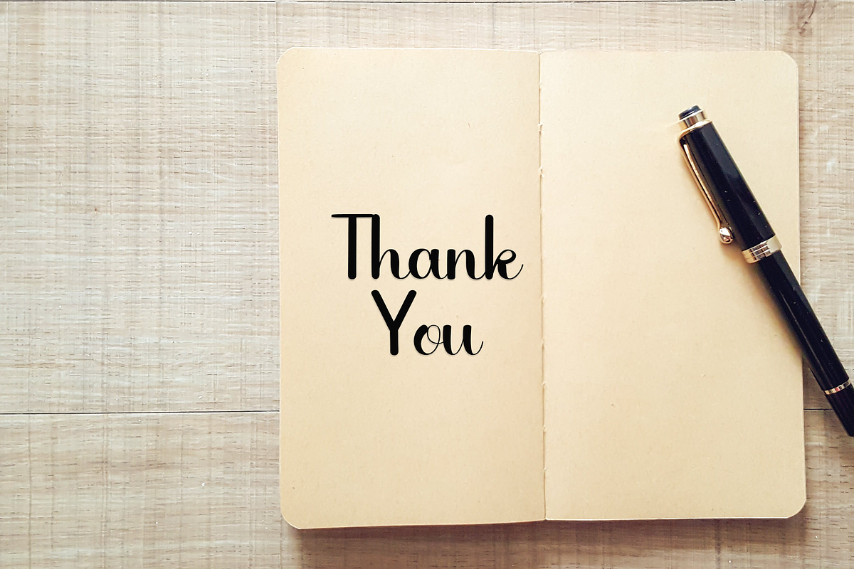Simple Handmade, a Handwritten Font by InermediaSTUDIO (Photo 7 of 8)