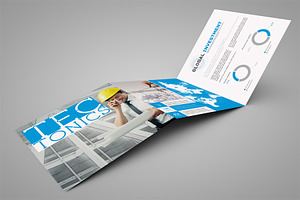 Square Trifold Mockup