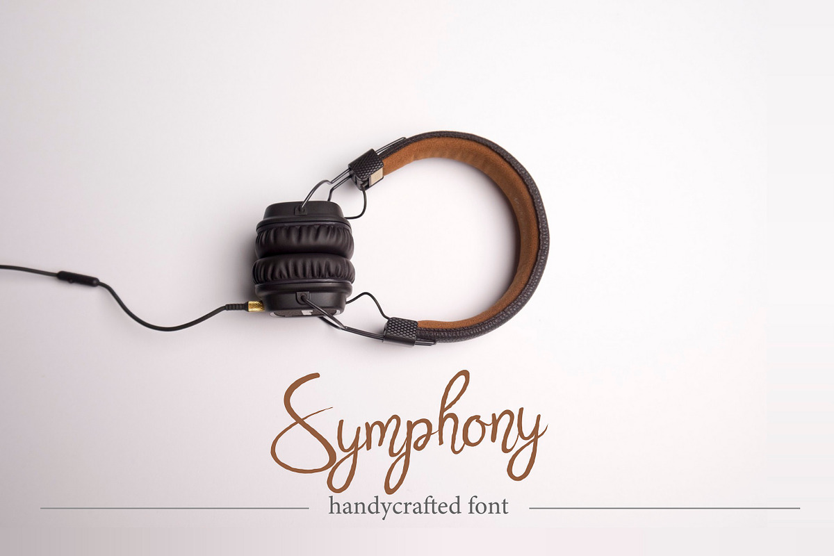 Symphony. Handycrafted font