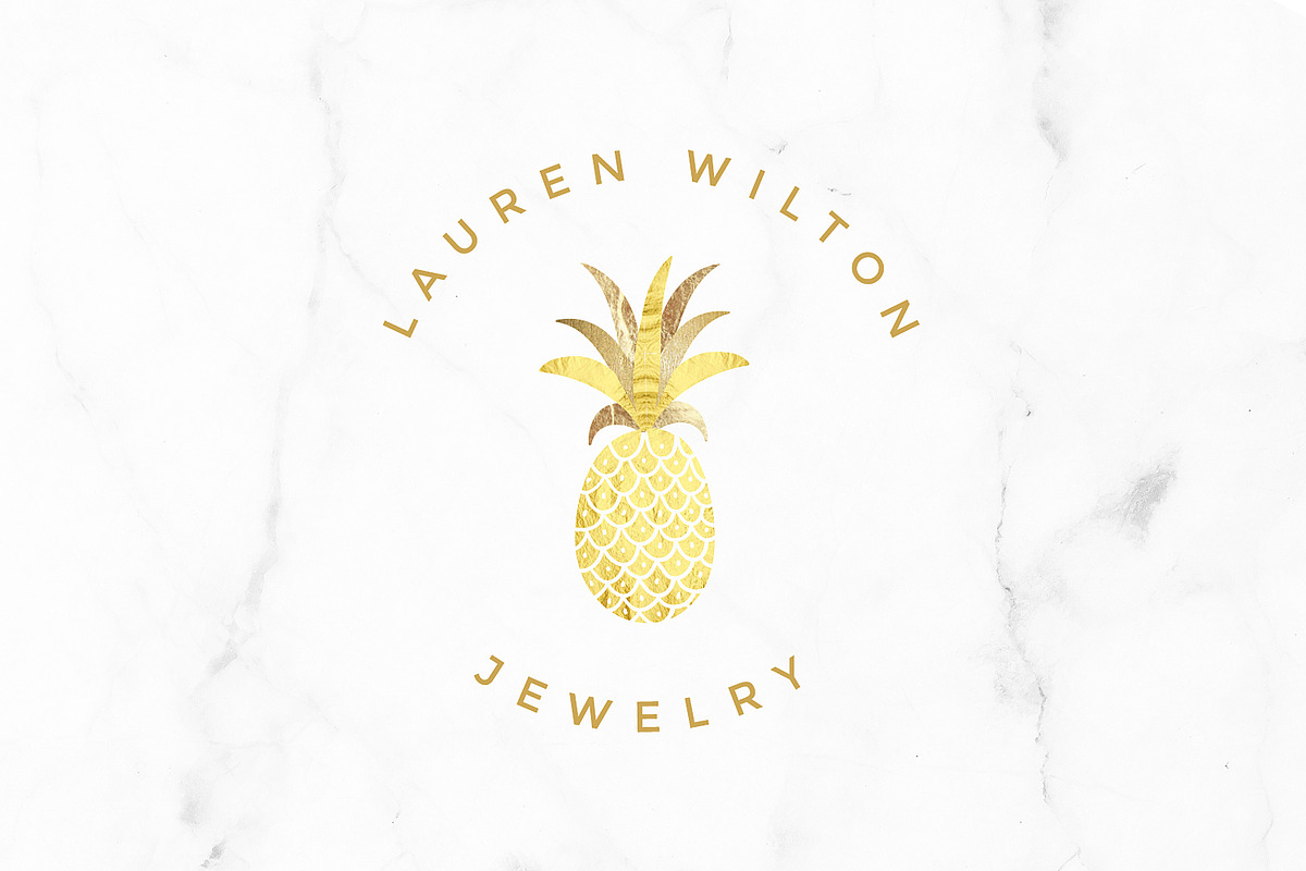 Luxury Pineapple Gold Logo, a Branding & Logo Template by Nordic.Arg (Photo 3 of 6)