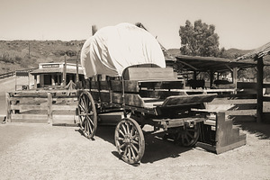 Horse Carriage in the Wild West, a Photo by cassini_photography