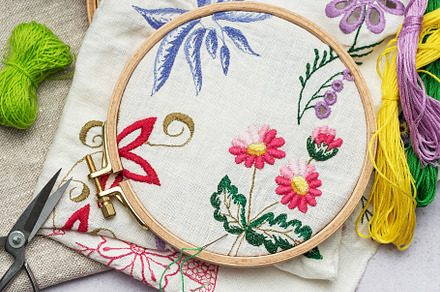 The process of hand embroidering, an Arts & Entertainment Photo by Olena Rudo
