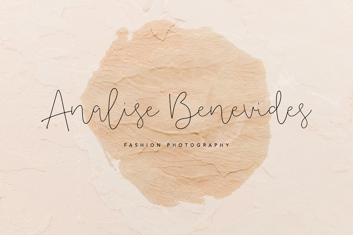 Danyla Stylish Signature Font preview 8