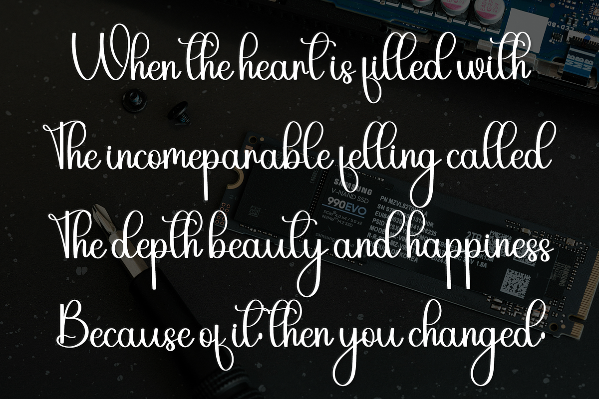 Halloween Wonderful, a Serif Font by InermediaSTUDIO (Photo 3 of 7)