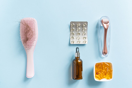 Complex treatment concept - vitamins, serum, derma roller