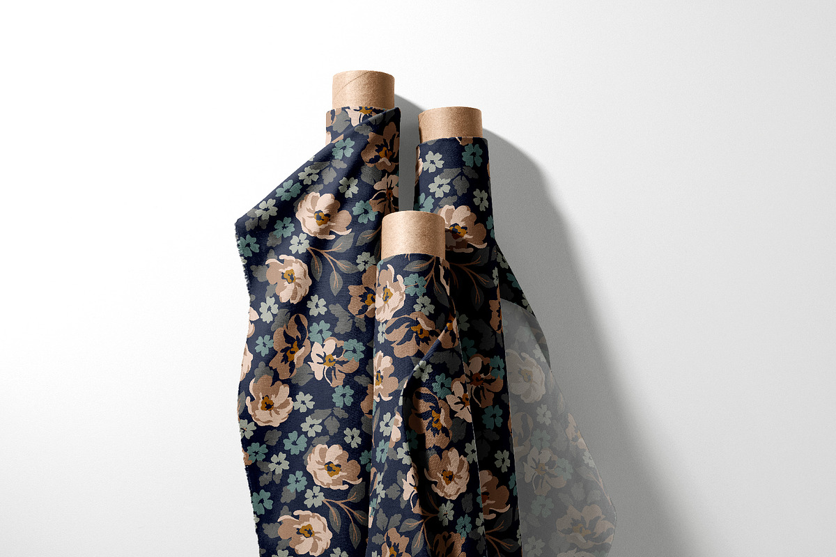 Vintage Floral Seamless Pattern, a Pattern Graphic by StudioGlouna (Photo 3 of 11)