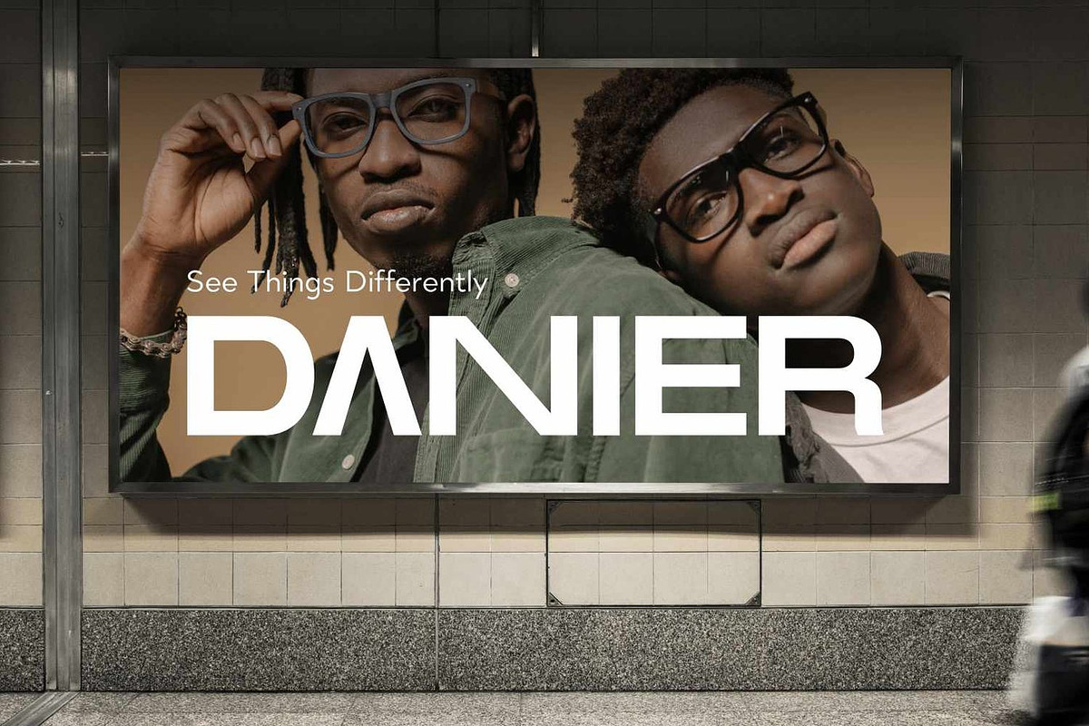 Quantum - Modern Grotesk Font, a Sans Serif Font by Luna Shop (Photo 6 of 14)