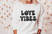 Caramel Cake Beautiful Groovy Font, a Script Font by BarcelonaShop (Thumbnail 10 of 10)