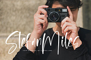 Flesmingo, a Handwritten Font by Integritype Studio (Thumbnail 4 of 15)