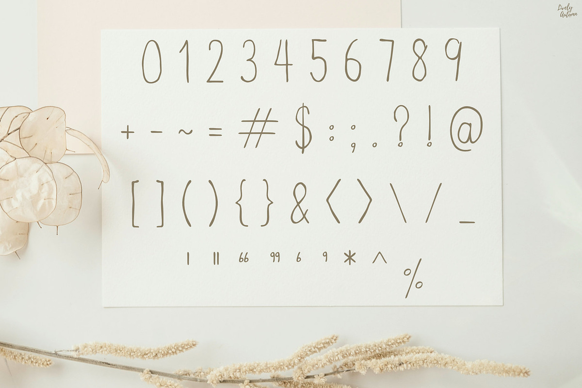 DearLetter | Handwriting Font, a Handwritten Font by LivelyAutumn11.11 (Photo 3 of 5)