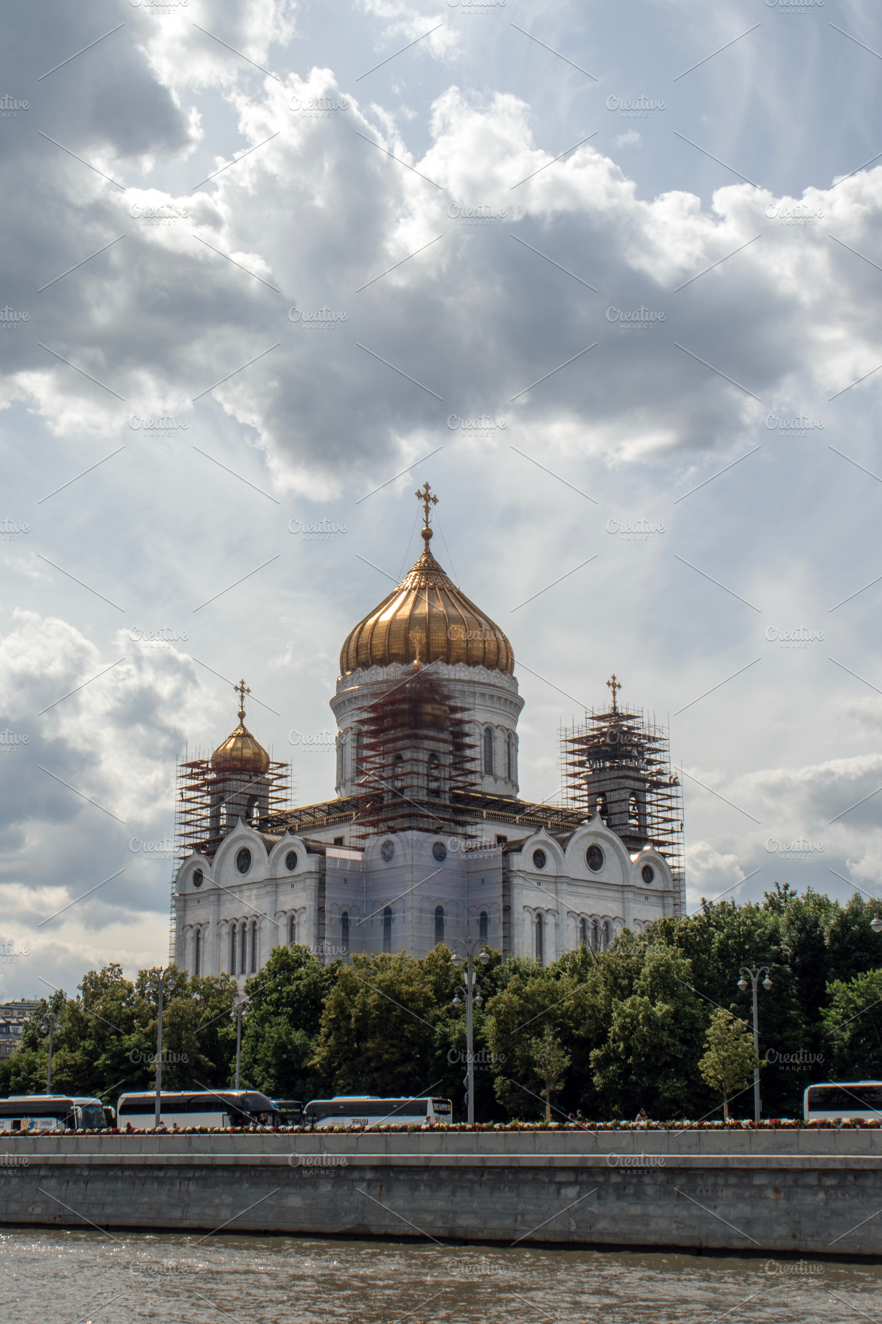 Christ the Savior Cathedral Moscow, an Architecture Photo by Schreibikus
