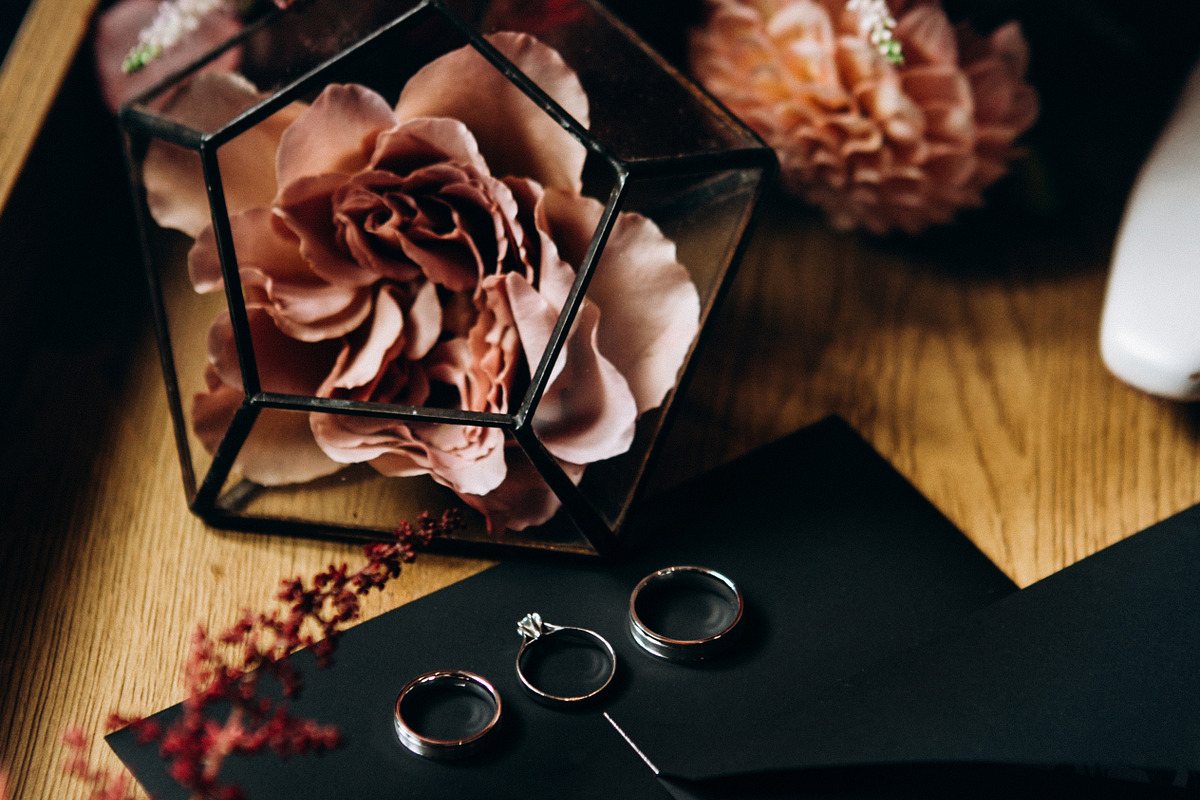 WEDDING DECORATION BUNDLE - 43 pics, an Arts & Entertainment Photo by PRESETS & PICS BY MELNYK (Photo 3 of 11)