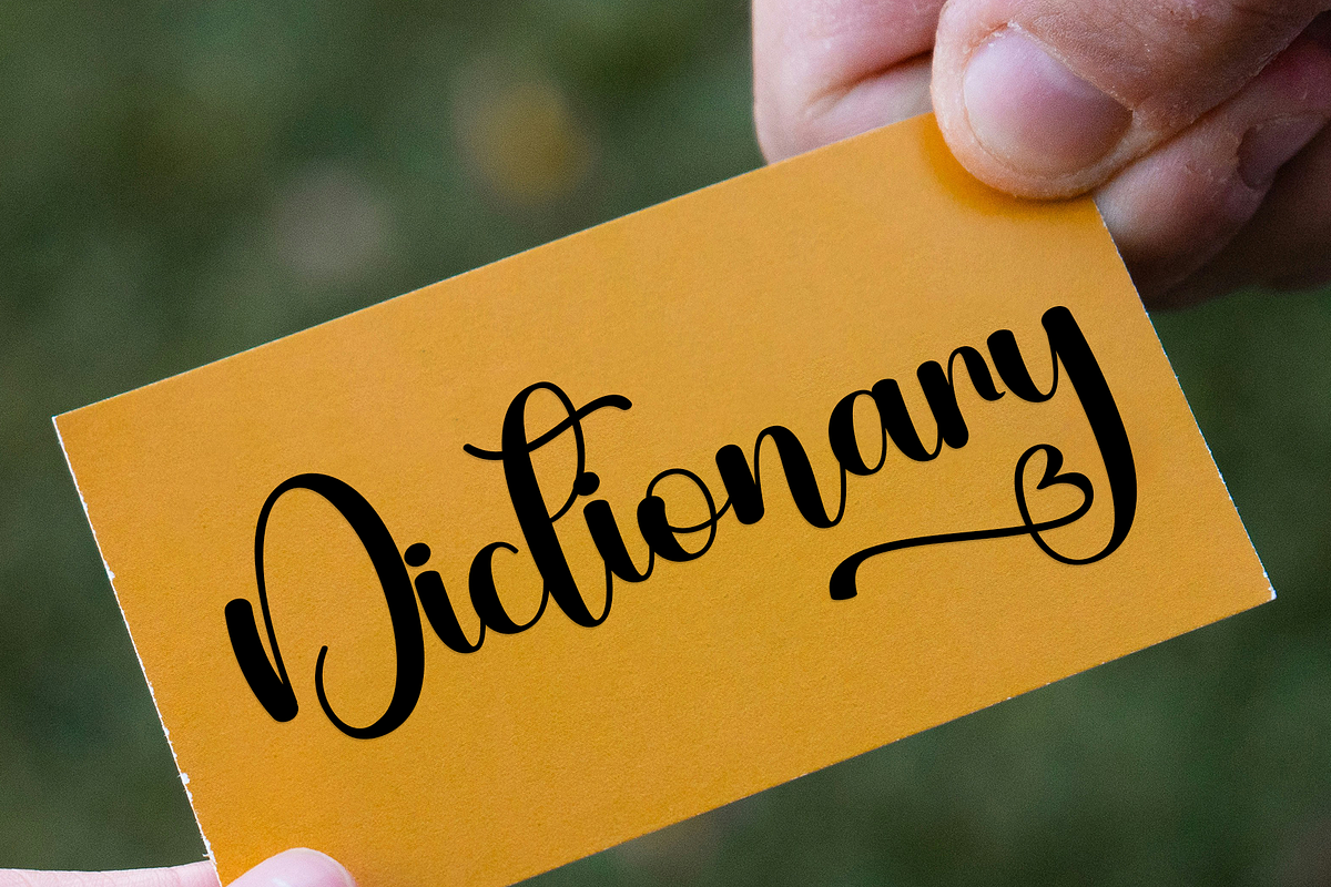 Jungle, a Handwritten Font by InermediaSTUDIO (Photo 7 of 8)
