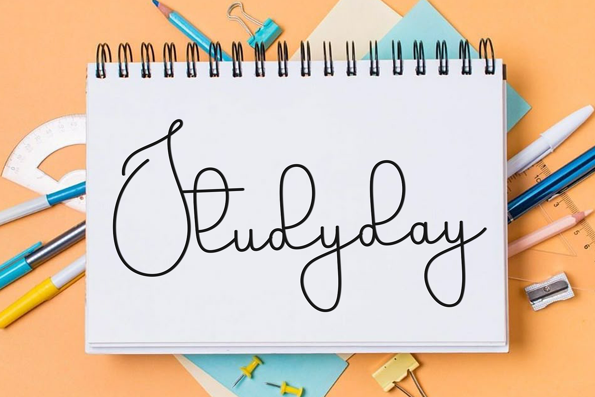Magnolia, a Handwritten Font by InermediaSTUDIO (Photo 7 of 8)