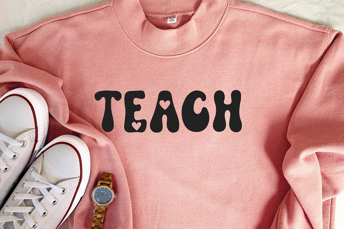Groovy Font Pink Daisy, a Script Font by BarcelonaShop (Photo 5 of 12)