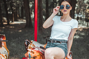 5 Most Wanted Lr PRESETS: Portrait, a Photo by ONE Click EDIT Collection (Thumbnail 6 of 23)