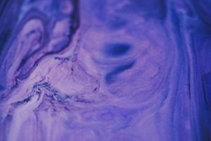 Lilac splash defocused hazing texture purple color, a Background Photo by Photo Drive Studio