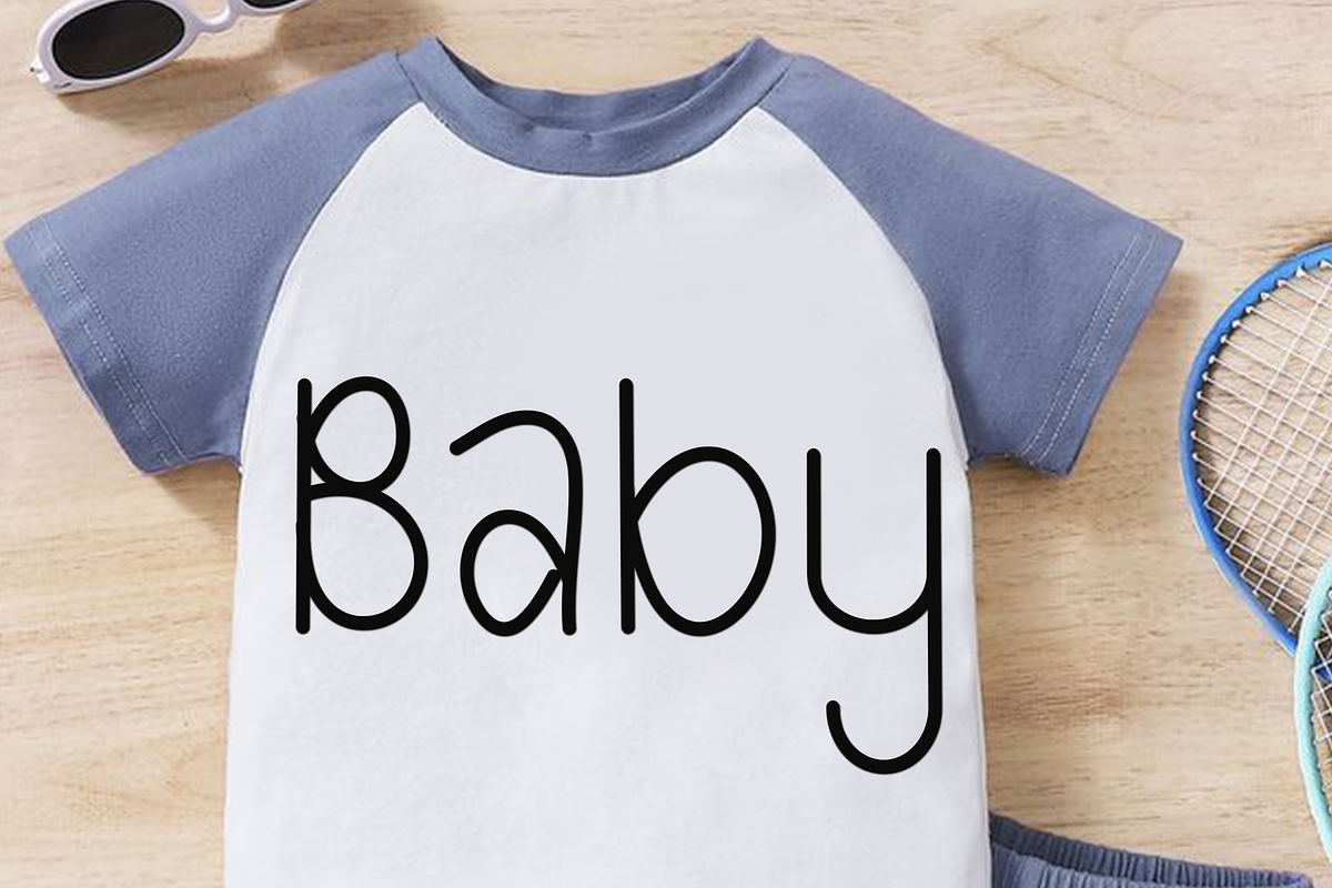 Playing, a Sans Serif Font by InermediaSTUDIO (Photo 5 of 8)