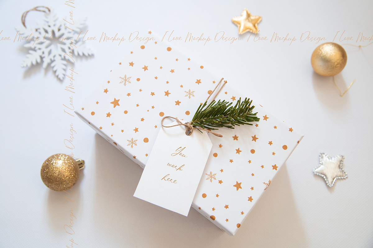 Gift Tag Mockup,Christmas Tag Mockup, a Product Mockup by ILoveMockupDesign (Photo 2 of 9)