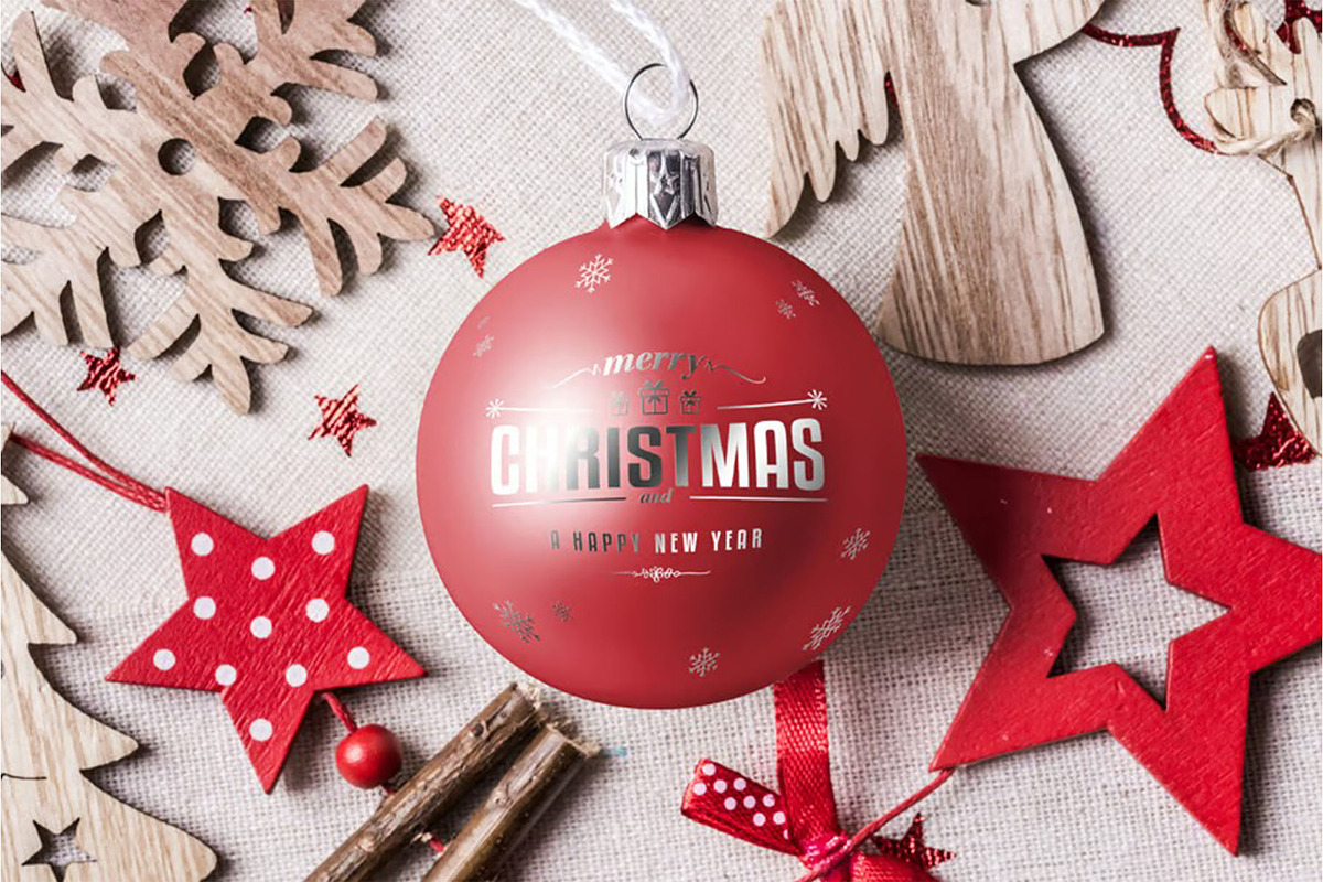 Christmas Mock-up, an Advertising Mockup by zippypixelstudio (Photo 4 of 13)