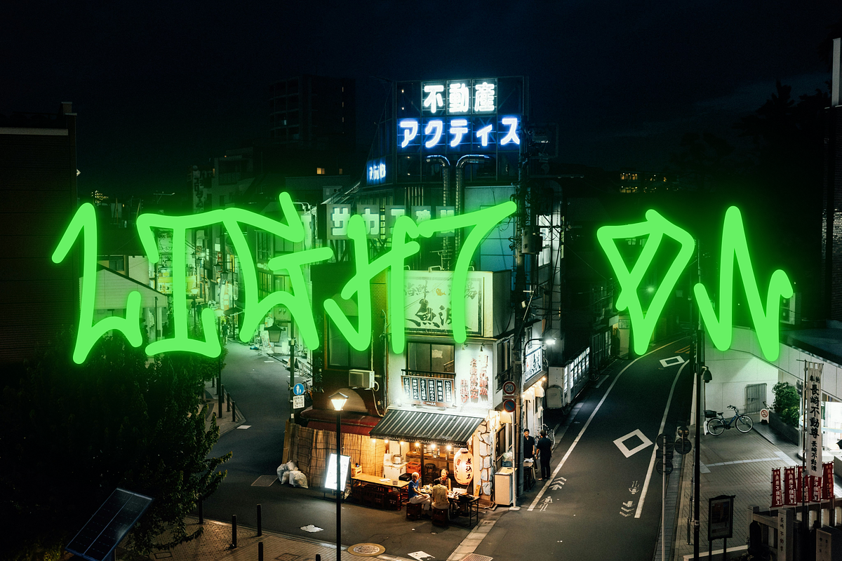 Skulk Stroke, a Handwritten Font by Dm Studio (Photo 2 of 9)