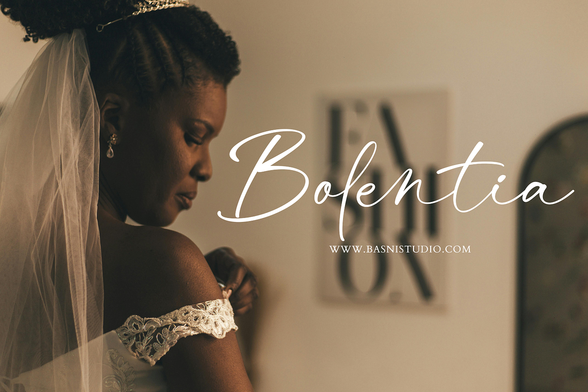Dialtones - Casual Handwritten Font, a Handwritten Font by Basnistudio (Photo 8 of 14)