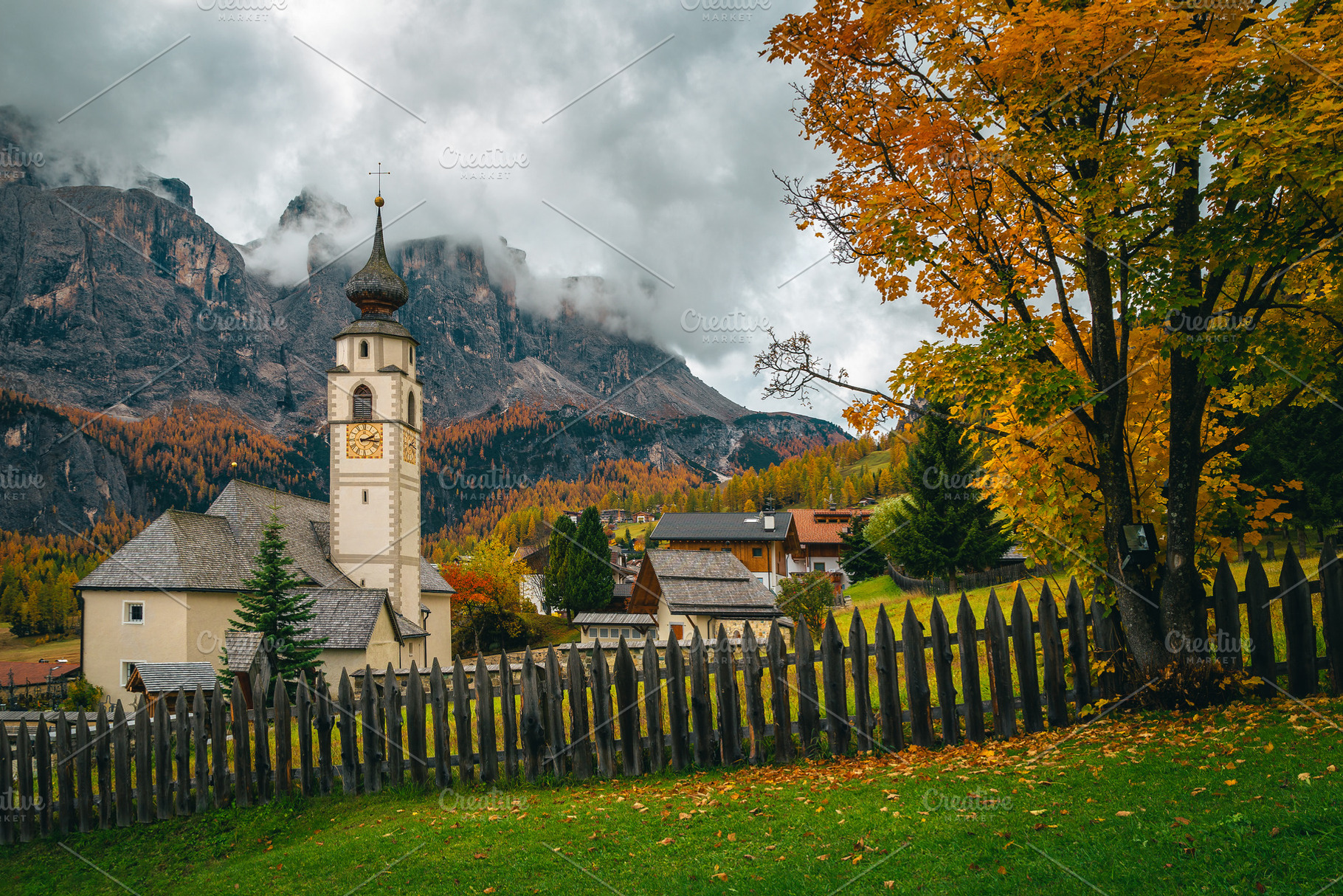 Fabulous alpine village, Colfosco, an Architecture Photo by Alpine Dreams