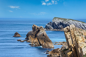 Arnia Beach coastline landscape., a Nature Photo by YuriyB