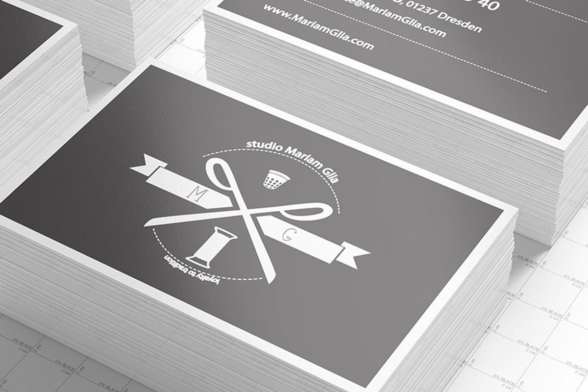 Business Cards Mock up (85x55), a Mockup by ItemBridge (Photo 1 of 5)